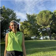 Profesora de apoyo especializada en dar clases de hasta nivel C1 en inglés para personad de cualquier edad presencial u online